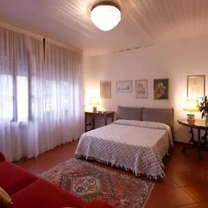  Frühstückspension Domus Italien
