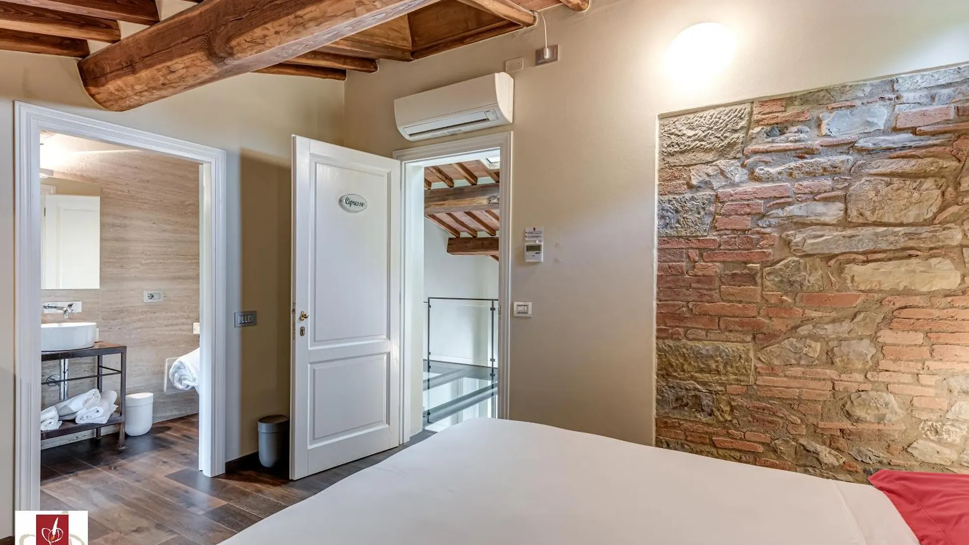 Chianti B&B Design Infinity Pool Shared Pianella  意大利
